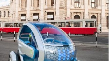 Когато електромобилът срещна мотоциклета