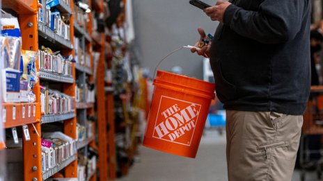 Home Depot не изпълни очакванията за приходите си