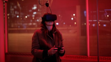 Oculus на Facebook затваря звеното си за филми с виртуална реалност