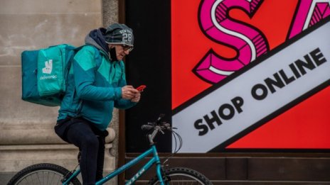 Sky News: Deliveroo подготвя IPO в началото на март