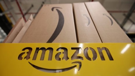 Amazon влезе и излезе от клуба „1 трлн. долара“