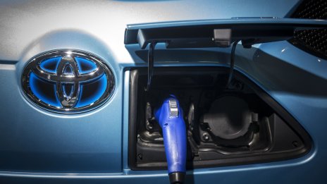 Съвместното предприятие на Toyota и Panasonic планира да строи нов завод в Япония