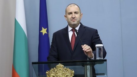 Публичен регистър за изхарчените средства срещу коронавируса иска президентът