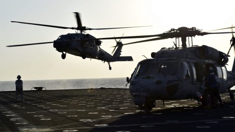 Ройтерс: САЩ ще разположат хиляди морски пехотинци и моряци в Близкия изток*