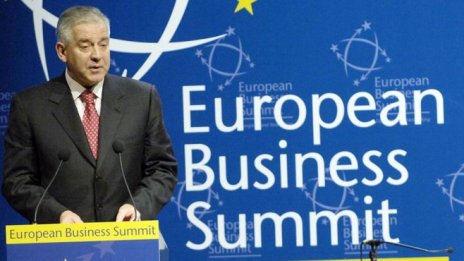 Бившият премиер на Хърватия Иво Санадер е осъден на 8 години затвор