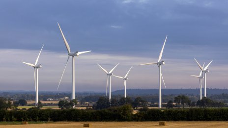 Великобритания се готви за нови рекордно високи нива на вятърна енергия през уикенда