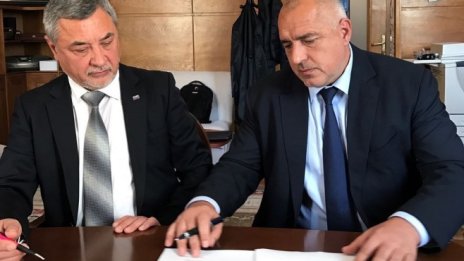 ГЕРБ и Патриотите запазват данъците, дават заявка за пълен мандат