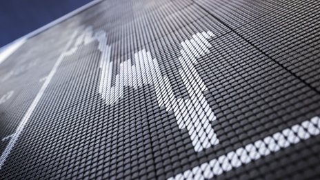 Геополитическата несигурност донесе червен старт на седмицата за европейските борси