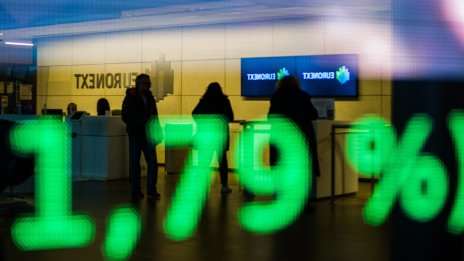 Силни отчети подкрепиха плахото възстановяване на европейските борси от вчерашния срив