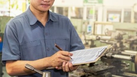 Индустриалното производство на Япония губи инерцията си