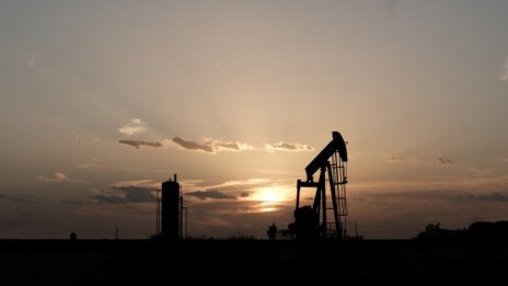 Брентът се насочва към първа седмична загуба от 5 седмици