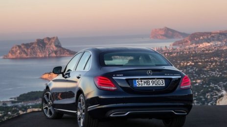 Mercedes C-Class пристига с избор от 12 двигателя