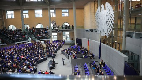 Какво ще означават за икономиката огромните разходи, планирани от Германия?