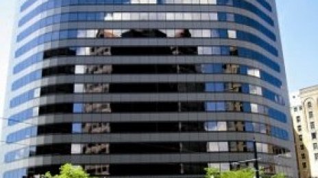 Moody’s: Още е рано за дъно на пазара на бизнес имоти в САЩ