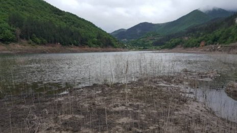 НЕК е надвишила разрешените водни количества за производство на ток от язовир „Цанков камък“