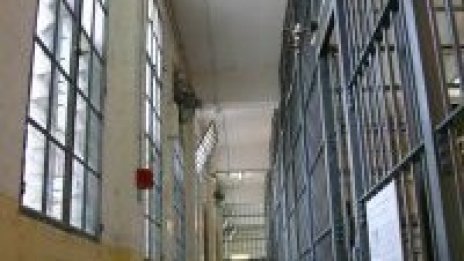 Невинни в затвора... и то срещу заплащане