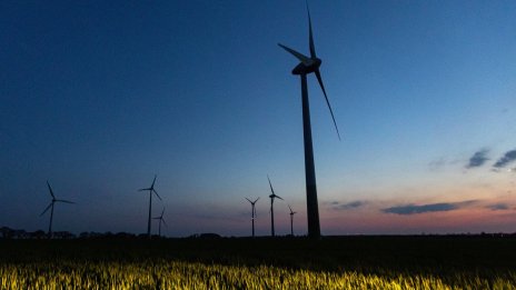 ЕС трябва да инвестира още 700 млрд. евро годишно, за да се декарбонизира