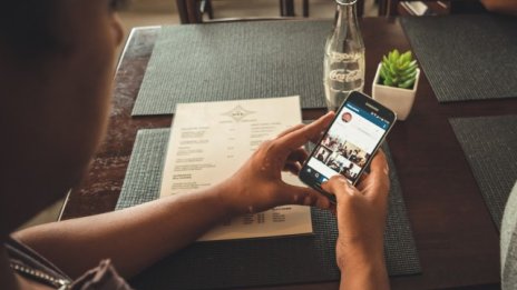 Instagram вече има над 200 000 рекламодатели