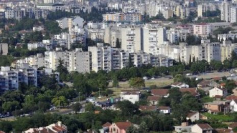 Бягащи от войната руснаци намират дом в Черна гора