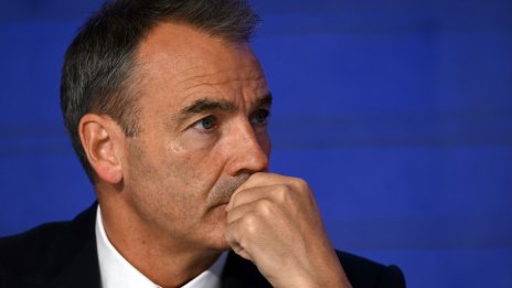 BP ще се придържа към плана си за енергиен преход въпреки оставка на Бърнард Лууни