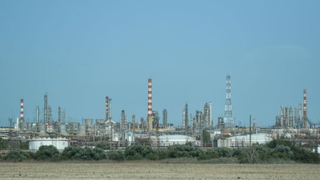 "Лукойл": Дебатите около рафинерията ни в България са истерични