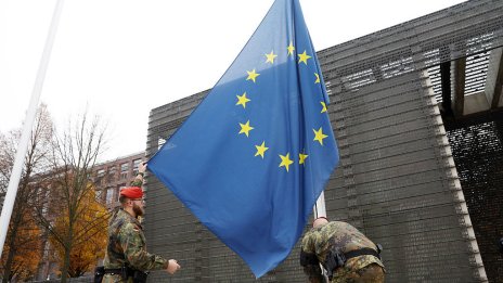 ЕП одобри първата европейска програма за отбранителна промишленост за 1,5 млрд. евро