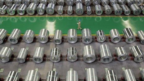 Нечестната търговия от трети страни е сред водещите проблеми за стоманодобива в ЕС