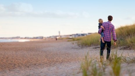 Обмисля се целеви отпуск за осиновители