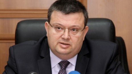 Цацаров: Работодателска организация поиска натиск в проверка за цената на газа