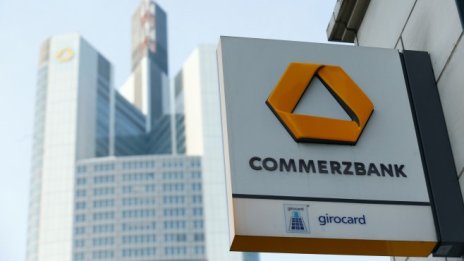 Commerzbank отчита засилване на растежа, но на по-висока цена