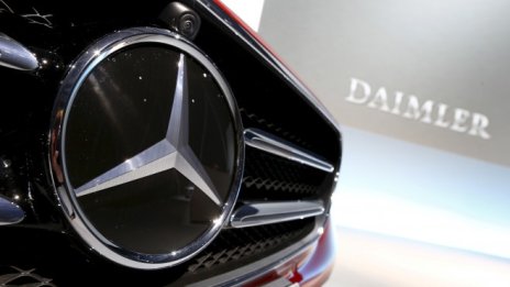 Daimler спира всички дейности в Иран