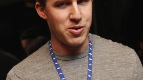 Facebook се бори с последиците от несполучливото IPO