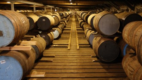 По-слабото търсене на алкохол в Китай засегна печалбата на Diageo