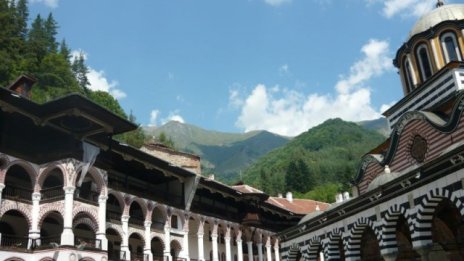 Правителството обяви Рилския манастир за обект с национално значение