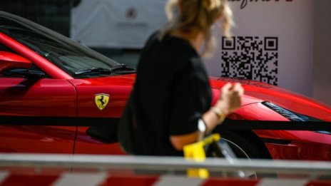 Италия иска от ЕС милост за суперколите 