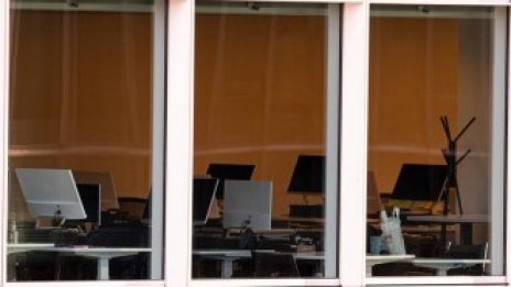 Празни офис кули в САЩ създават кредитен риск