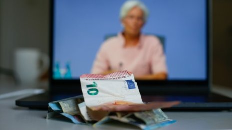 ЕЦБ ще изпробва плащания с валути, различни от еврото, през системата Tips