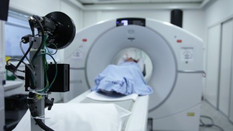 Пандемията повлече и здравните технологии, но носи бъдещи възможности