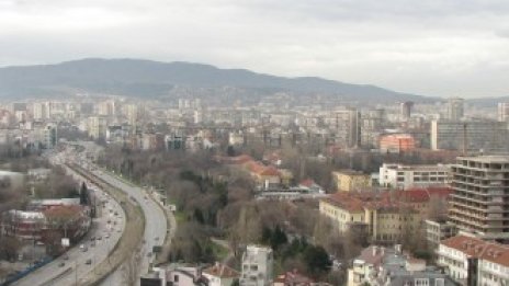 Новото жилищно строителство продължава да намалява