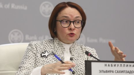 Как технократите на Путин, които не подкрепят войната, спасиха икономиката на Русия