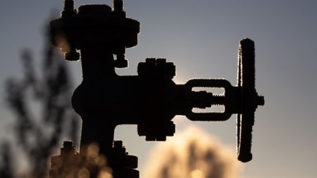 Петролните анализатори се оттеглят от прогнозите си за осигуряване на още петрол