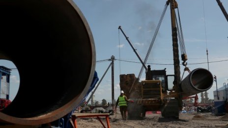 САЩ обсъждат санкции срещу „Турски поток“ и „Северен поток 2“