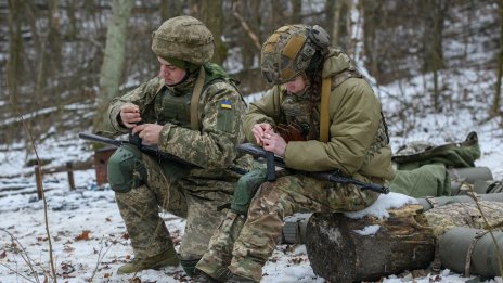 Украйна започна да си връща контрола и в гранични зони на Харковска област