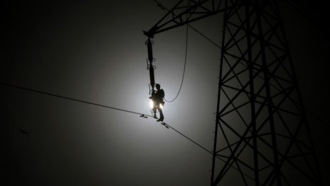 Отпада учредяването на право на строеж за линейни енергийни обекти