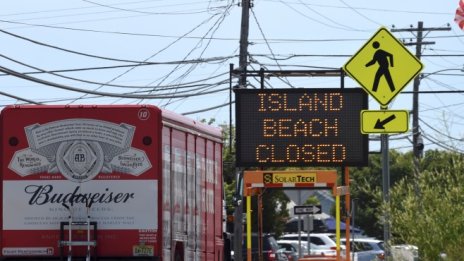 Производителят на Budweiser поръча 40 броя Tesla Semi