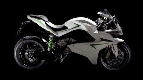EGO – електрическото бижу на Energica 