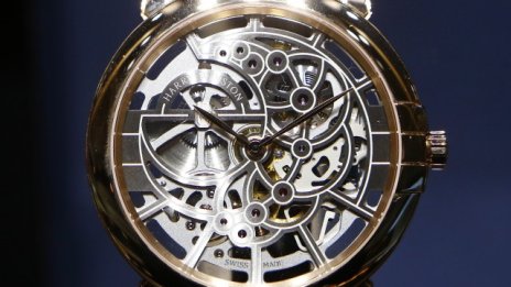 Кризата стигна и до швейцарските производители на часовници 