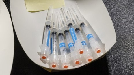 САЩ ще предоставят милиони дози от ваксината на AstraZeneca на други страни