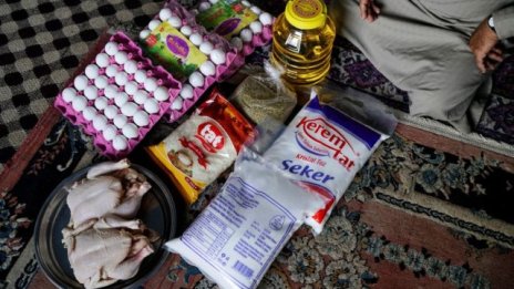 ЕС ще прави директни парични трансфери към бежанци в Турция