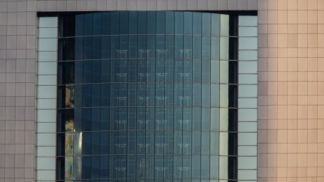 Големият бизнес иска по-малки офиси